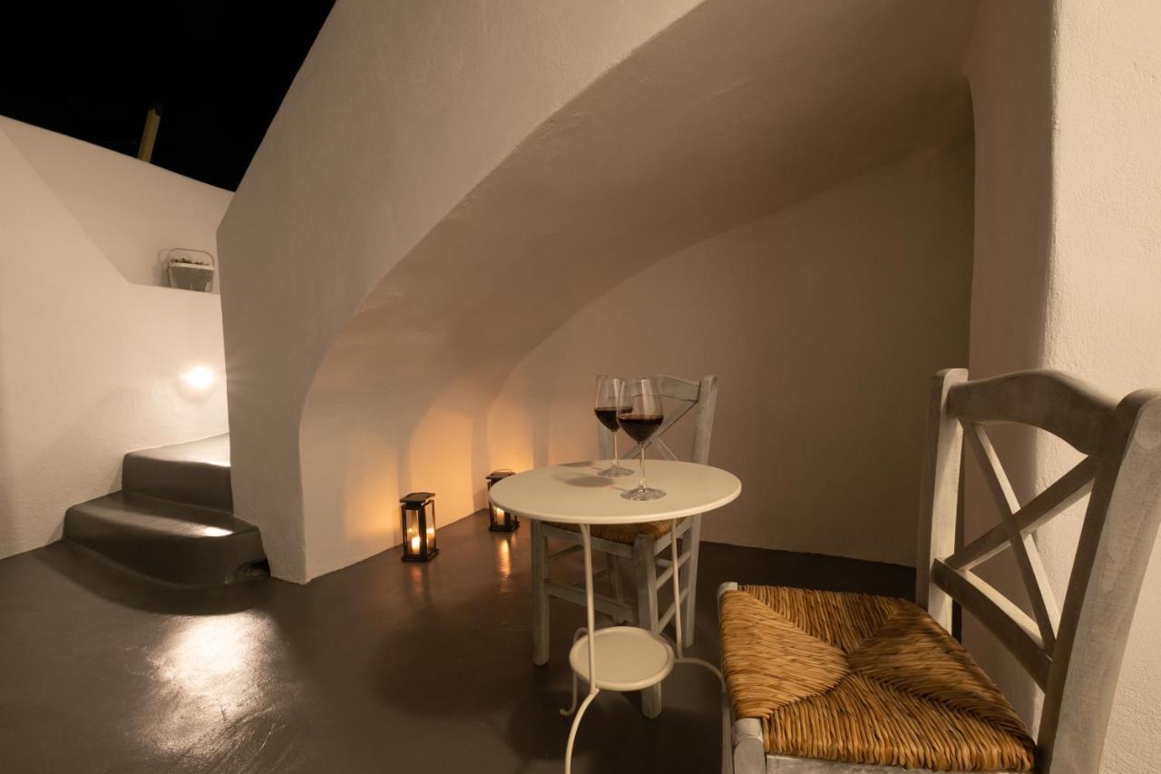 White Orchid Cave House & Studio Пиргос Экстерьер фото